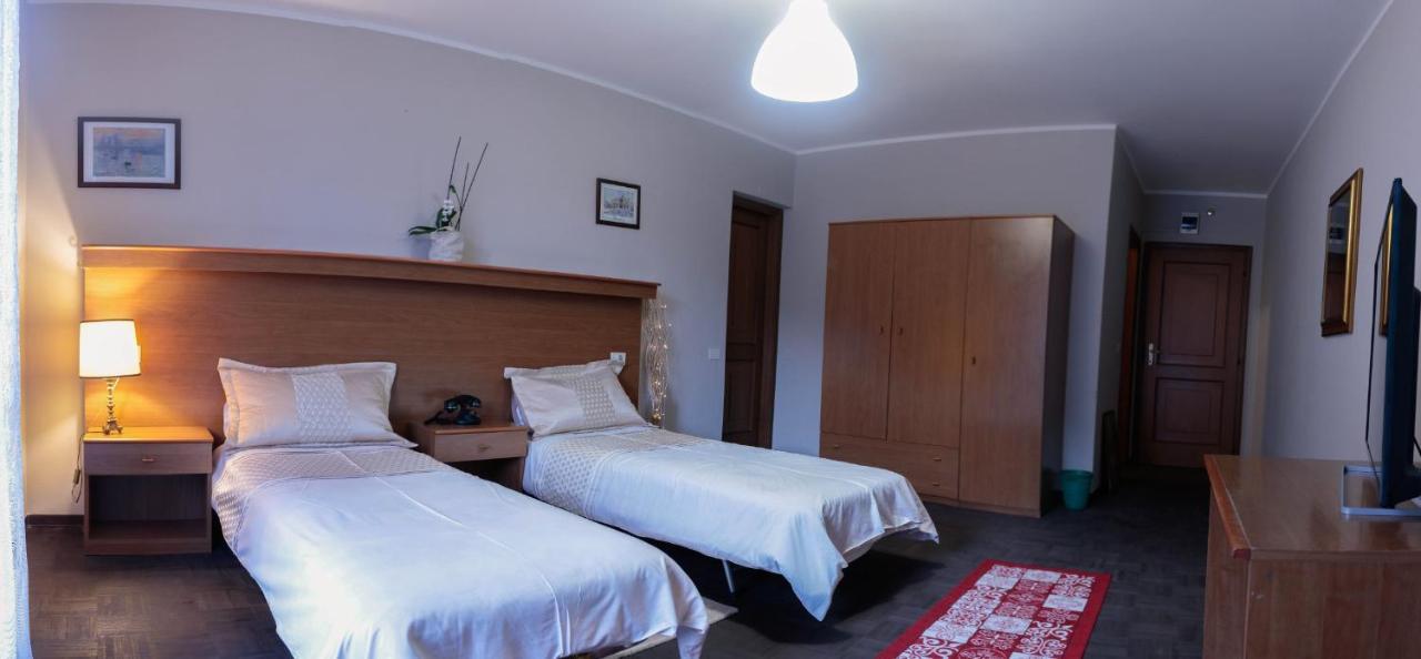 Villa Corona Tenno Ngoại thất bức ảnh